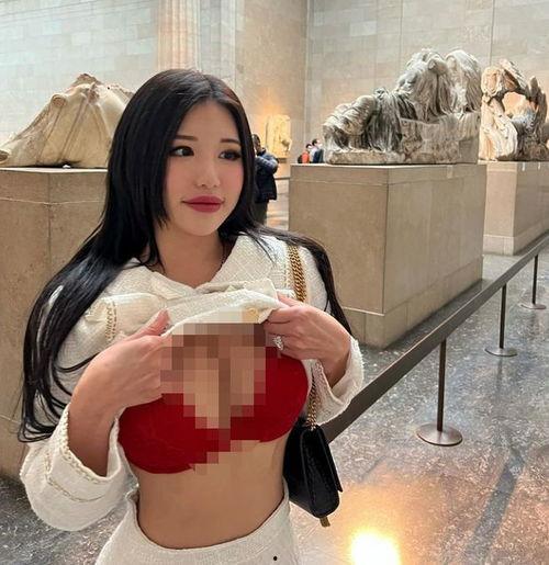 露胸不露脸的照片,露胸不露脸的神秘诱惑瞬间